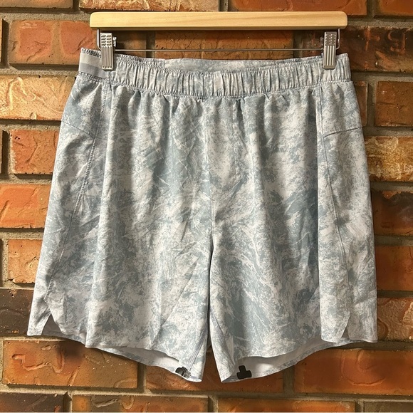 Lululemon Surge Short 6" with Liner in SubCelsius Dawn Blue Chambray - Picture 2 of 11